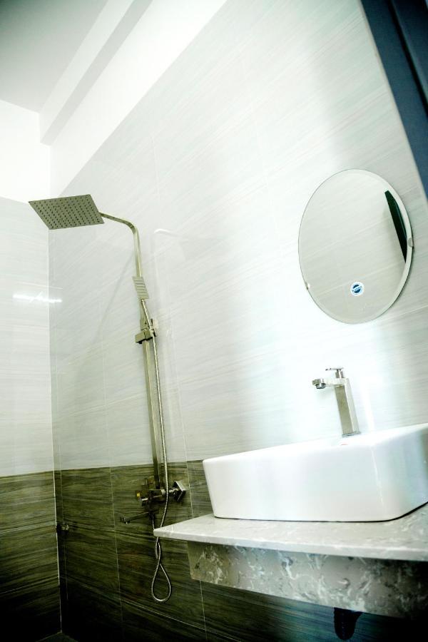 Chau Ngoc Vien Hotel - Bien My Khe - Quang Ngai Bagian luar foto